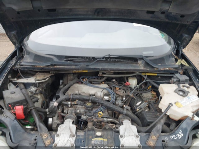 46252610 :رقم المزاد ، 1GNDX03E92D116384 vin ، 2002 Chevrolet Venture Ls مزاد بيع