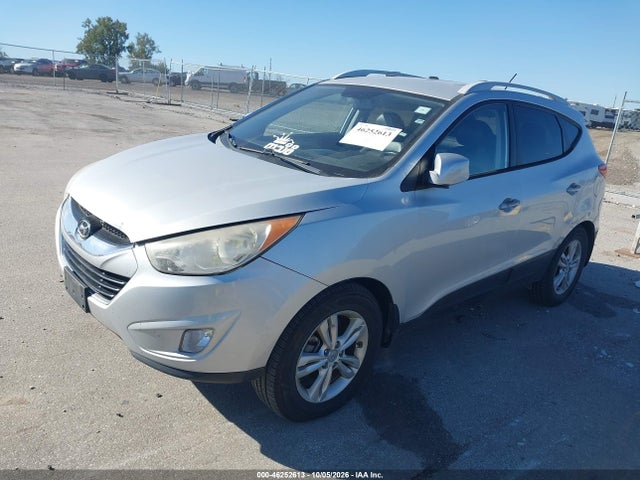 Продажа на аукционе авто 2011 Hyundai Tucson Gls, vin: KM8JUCAC7BU136264, номер лота: 46252613
