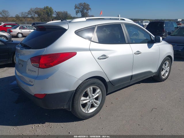 Продажа на аукционе авто 2011 Hyundai Tucson Gls, vin: KM8JUCAC7BU136264, номер лота: 46252613