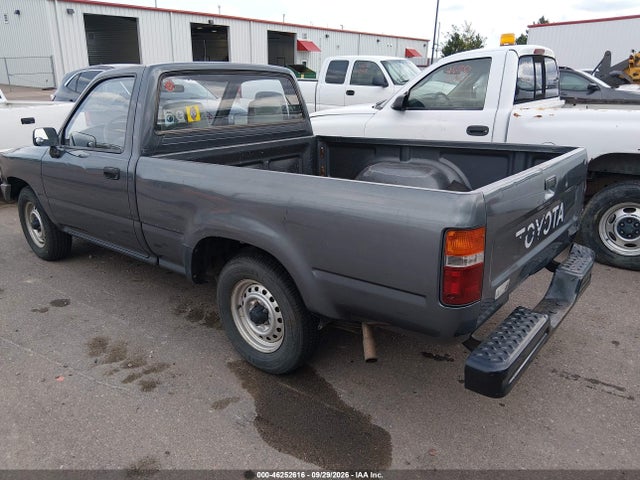1991 Toyota Pickup 1/2 Ton Short Wheelbase მანქანა იყიდება აუქციონზე, vin: JT4RN81A7M5113385, აუქციონის ნომერი: 46252616