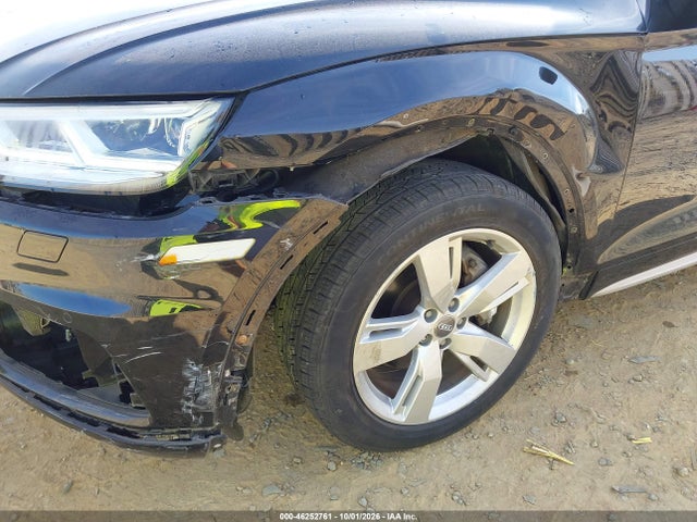 46252761 :رقم المزاد ، WA1BNAFY1J2004586 vin ، 2018 Audi Q5 2.0t Premium/2.0t Tech Premium مزاد بيع