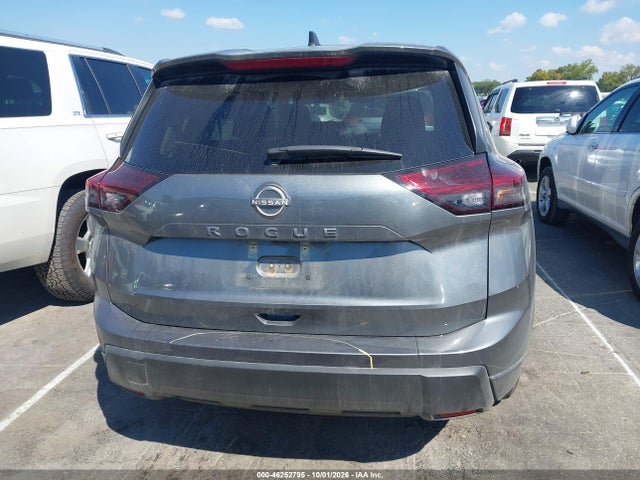 46252795 :رقم المزاد ، 5N1BT3BA5TC775092 vin ، 2026 Nissan Rogue Sv مزاد بيع