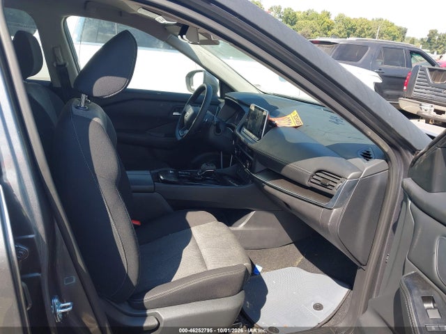 46252795 :رقم المزاد ، 5N1BT3BA5TC775092 vin ، 2026 Nissan Rogue Sv مزاد بيع