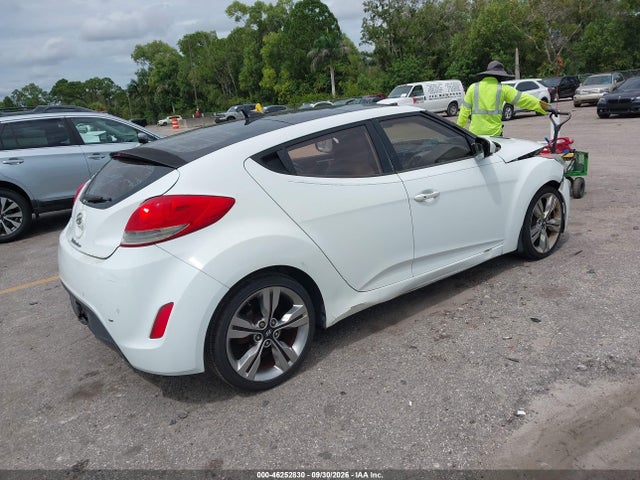 Продаж на аукціоні авто 2013 Hyundai Veloster Base W/gray, vin: KMHTC6AD2DU107490, номер лоту: 46252830