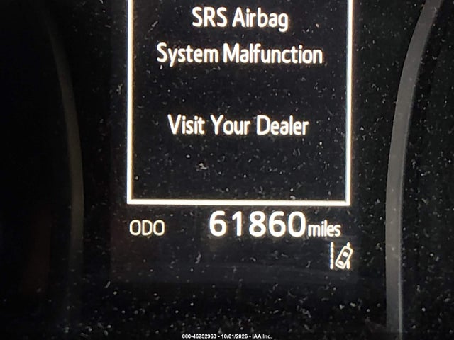 46252963 :رقم المزاد ، 4T1C11AK4MU421973 vin ، 2021 Toyota Camry Le مزاد بيع