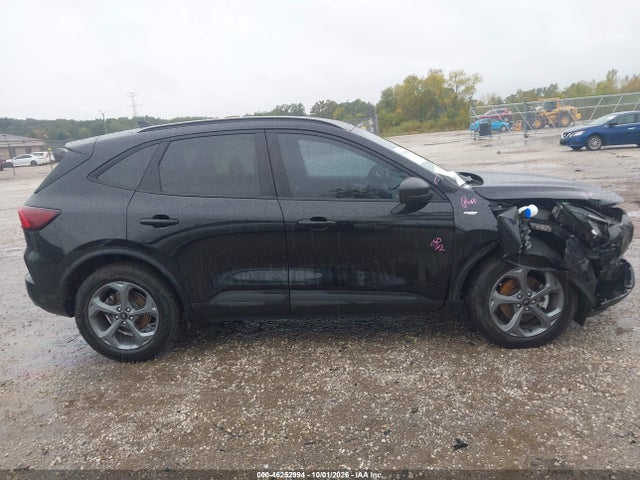 Продажа на аукционе авто 2025 Ford Escape St-line, vin: 1FMCU0MN4SUB02304, номер лота: 46252994