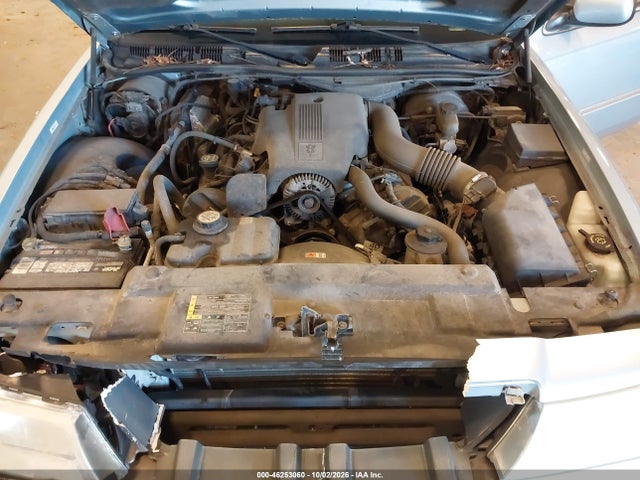 46253060 :رقم المزاد ، 2MEFM75W04X611589 vin ، 2004 Mercury Grand Marquis Ls مزاد بيع
