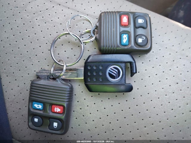 46253060 :رقم المزاد ، 2MEFM75W04X611589 vin ، 2004 Mercury Grand Marquis Ls مزاد بيع