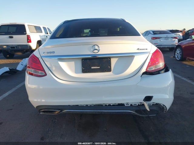 55SWF4KB3GU108024 Mercedes-Benz C 300 4matic