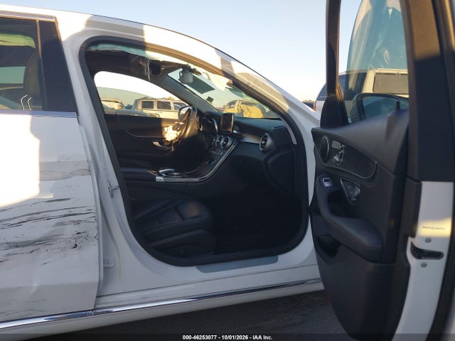 55SWF4KB3GU108024 Mercedes-Benz C 300 4matic