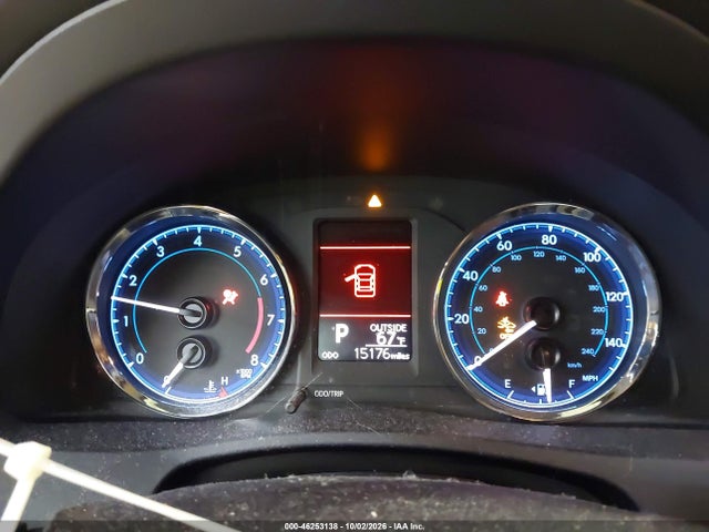 46253138 :رقم المزاد ، 2T1BURHE2HC953540 vin ، 2017 Toyota Corolla Le مزاد بيع