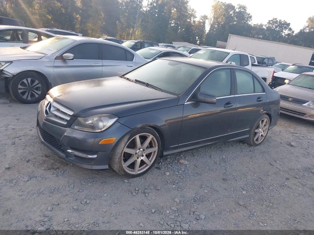 Продажа на аукционе авто 2013 Mercedes-benz C 250 Sport, vin: WDDGF4HB4DR264825, номер лота: 46253148