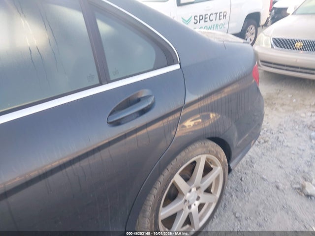 Продажа на аукционе авто 2013 Mercedes-benz C 250 Sport, vin: WDDGF4HB4DR264825, номер лота: 46253148