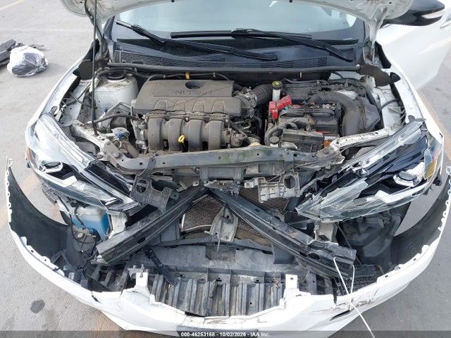 Продажа на аукционе авто 2017 Nissan Sentra Sr, vin: 3N1AB7AP4HY375798, номер лота: 46253168