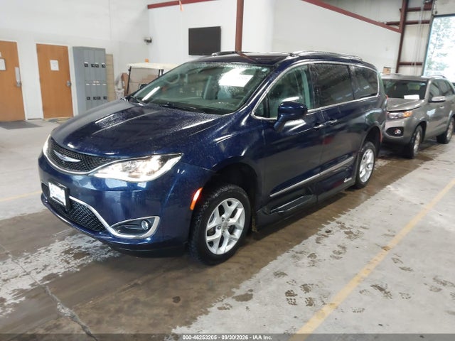 Aukcja sprzedaży 2017 Chrysler Pacifica Touring-l Plus, vin: 2C4RC1EGXHR803460, numer aukcji: 46253205