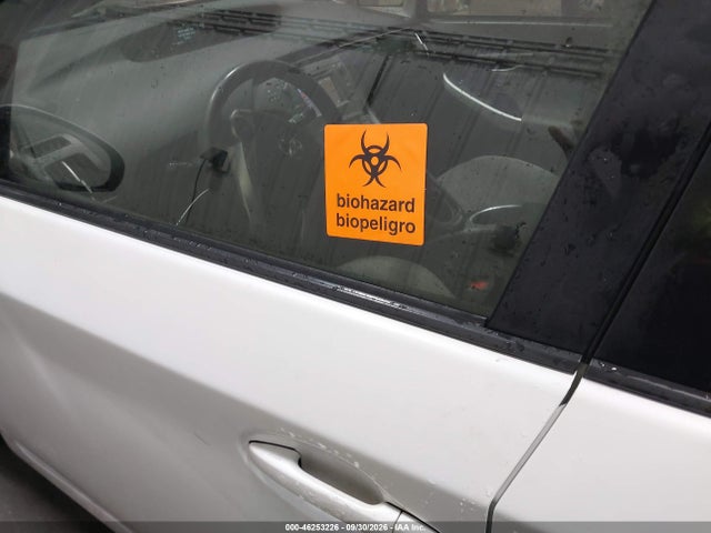 2015 Toyota Prius Two მანქანა იყიდება აუქციონზე, vin: JTDKN3DU7F0465957, აუქციონის ნომერი: 46253226