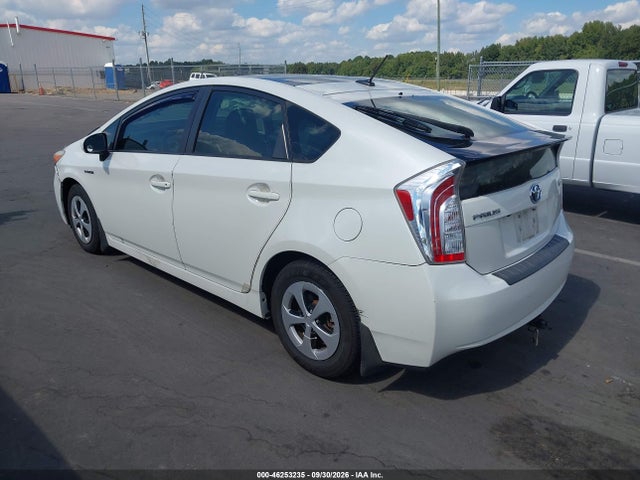Продажа на аукционе авто 2014 Toyota Prius Three, vin: JTDKN3DU4E1754593, номер лота: 46253235