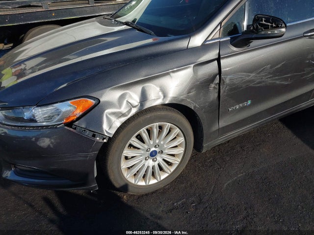 46253245 :رقم المزاد ، 3FA6P0LU4GR251415 vin ، 2016 Ford Fusion Hybrid Se مزاد بيع