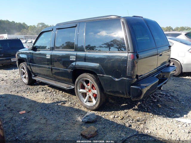 46253254 :رقم المزاد ، 1GKEK13RXYR136468 vin ، 2000 Gmc Yukon Denali مزاد بيع