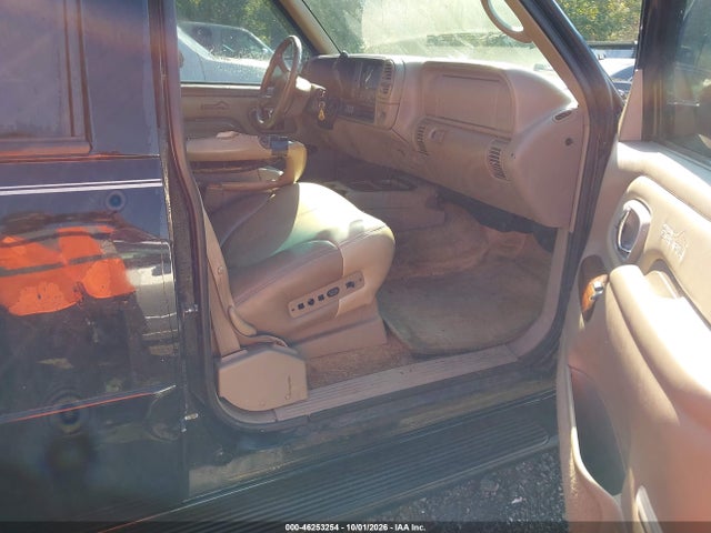 46253254 :رقم المزاد ، 1GKEK13RXYR136468 vin ، 2000 Gmc Yukon Denali مزاد بيع