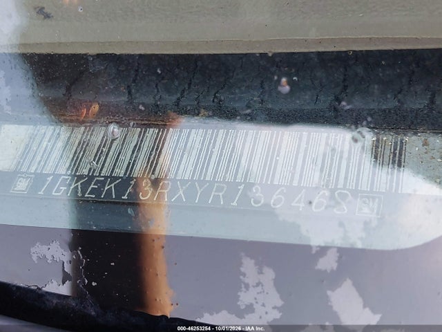 46253254 :رقم المزاد ، 1GKEK13RXYR136468 vin ، 2000 Gmc Yukon Denali مزاد بيع