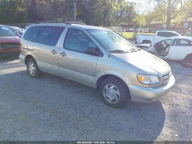 46253390 :رقم المزاد ، 4T3ZF13C4YU217124 vin ، 2000 Toyota Sienna Xle مزاد بيع