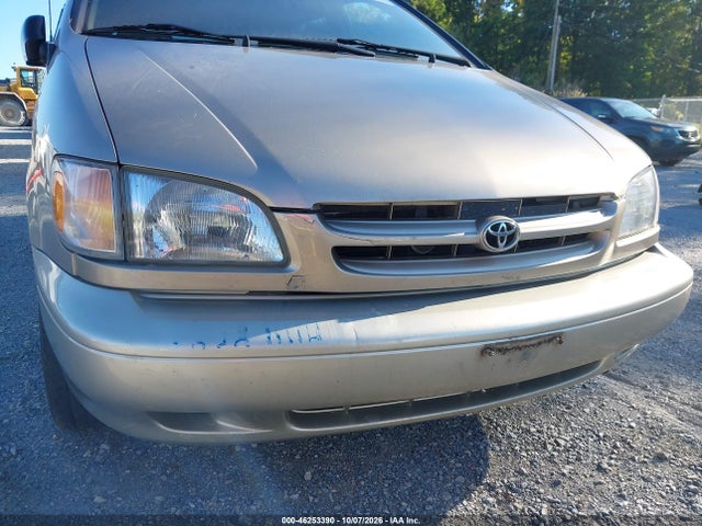Продаж на аукціоні авто 2000 Toyota Sienna Xle, vin: 4T3ZF13C4YU217124, номер лоту: 46253390