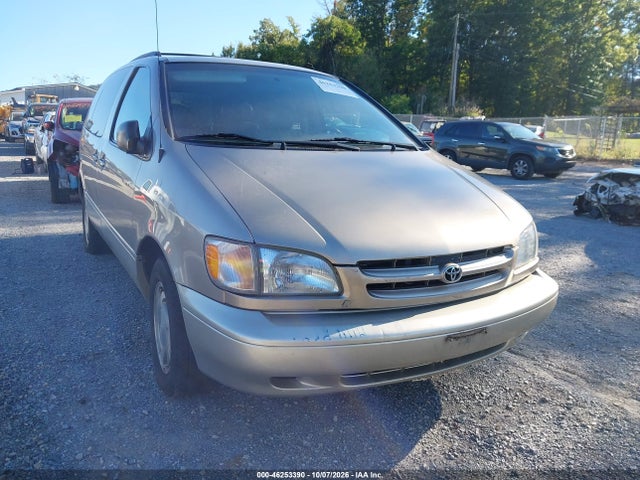 Продаж на аукціоні авто 2000 Toyota Sienna Xle, vin: 4T3ZF13C4YU217124, номер лоту: 46253390