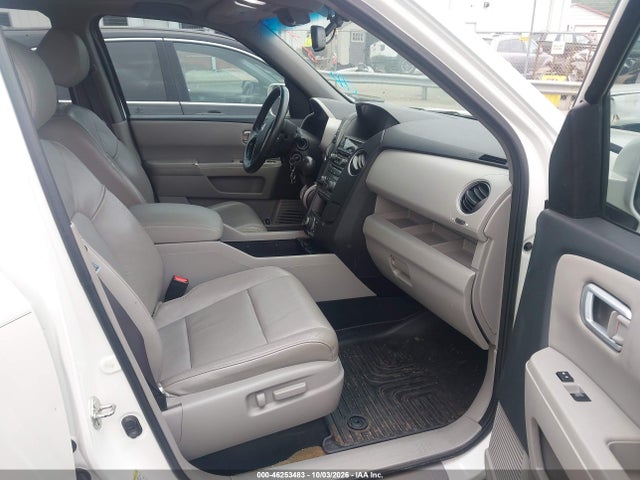 Продажа на аукционе авто 2015 Honda Pilot Touring, vin: 5FNYF3H99FB002295, номер лота: 46253483