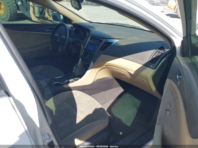 2013 Hyundai Sonata Gls მანქანა იყიდება აუქციონზე, vin: 5NPEB4AC6DH740015, აუქციონის ნომერი: 46253534