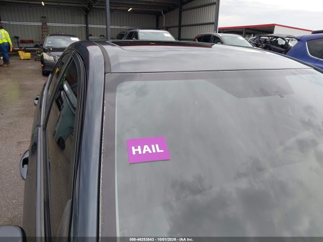 46253543 :رقم المزاد ، 5YFBURHE0FP352205 vin ، 2015 Toyota Corolla S Plus مزاد بيع