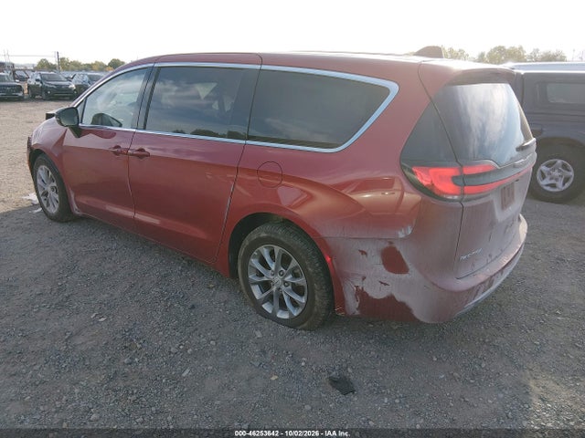 Chrysler Pacifica Limited 2026 2C4RC1GG7TR193393 Image 3