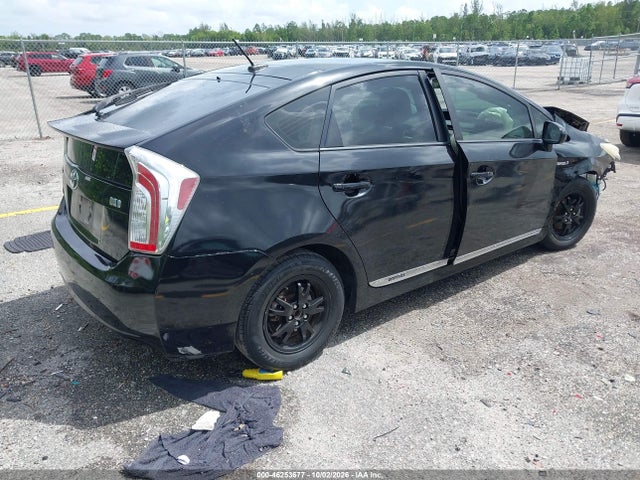 2014 Toyota Prius Three მანქანა იყიდება აუქციონზე, vin: JTDKN3DU6E0384298, აუქციონის ნომერი: 46253677