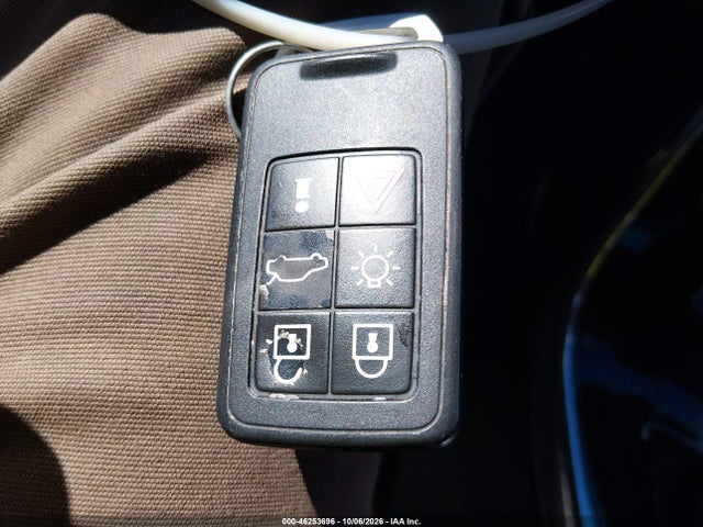 Продаж на аукціоні авто 2013 Volvo S60 T5/t5 Platinum/t5 Premier/t5 Premier Plus, vin: YV1612FH1D2197863, номер лоту: 46253696