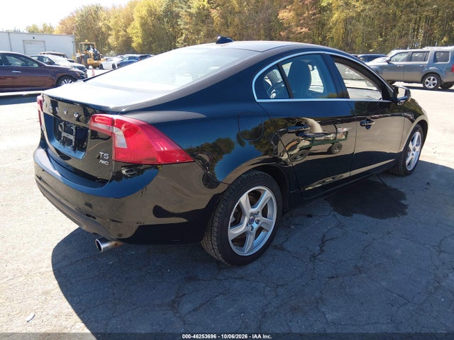 Продаж на аукціоні авто 2013 Volvo S60 T5/t5 Platinum/t5 Premier/t5 Premier Plus, vin: YV1612FH1D2197863, номер лоту: 46253696