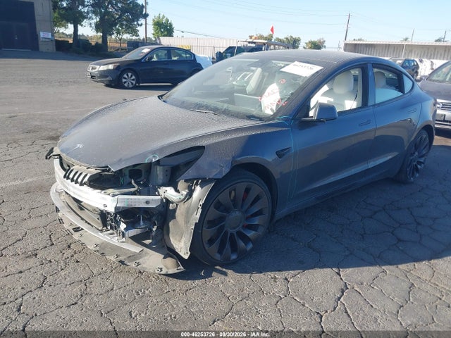 2022 Tesla Model 3 Performance Dual Motor All-wheel Drive მანქანა იყიდება აუქციონზე, vin: 5YJ3E1EC3NF136039, აუქციონის ნომერი: 46253726
