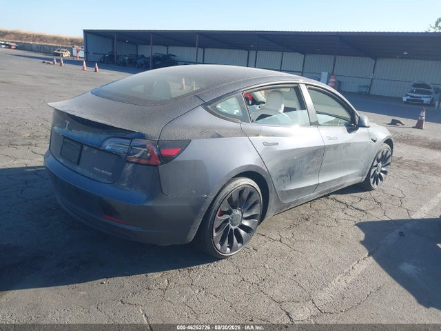 2022 Tesla Model 3 Performance Dual Motor All-wheel Drive მანქანა იყიდება აუქციონზე, vin: 5YJ3E1EC3NF136039, აუქციონის ნომერი: 46253726