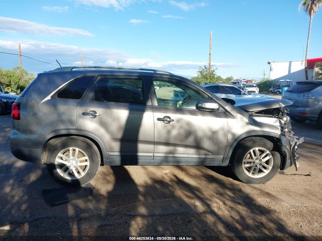 KIA SORENTO LX 2014 5XYKT3A61EG535988 Image 13