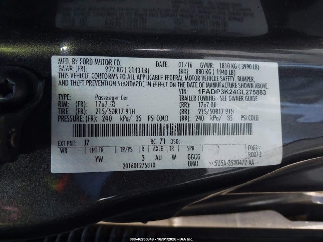 1FADP3K24GL275883 Ford FOCUS SE