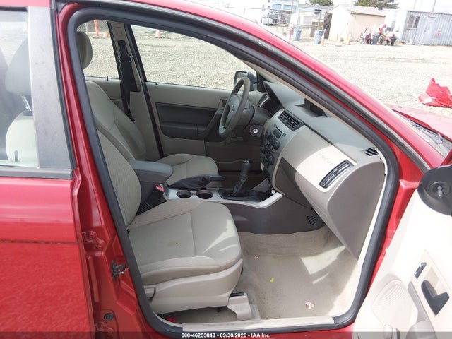 Auction sale of the 2010 Ford Focus S, vin: 1FAHP3EN5AW141705, lot number: 46253849