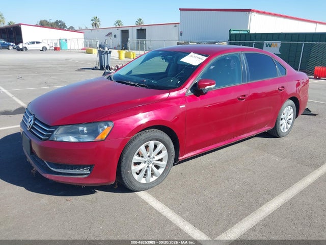 2015 Volkswagen Passat 1.8t Wolfsburg Edition მანქანა იყიდება აუქციონზე, vin: 1VWAT7A32FC056667, აუქციონის ნომერი: 46253909