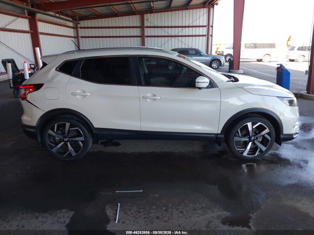 JN1BJ1CV9MW573696 Nissan Rogue Sport Sl Fwd Xtronic Cvt