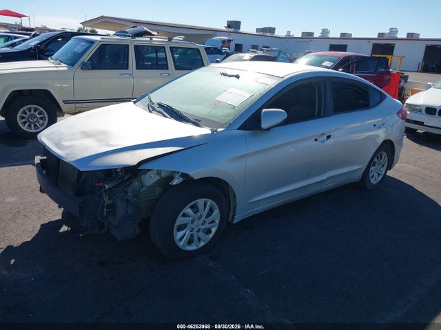 Hyundai ELANTRA SE 2017 5NPD74LF8HH201261 Image 2