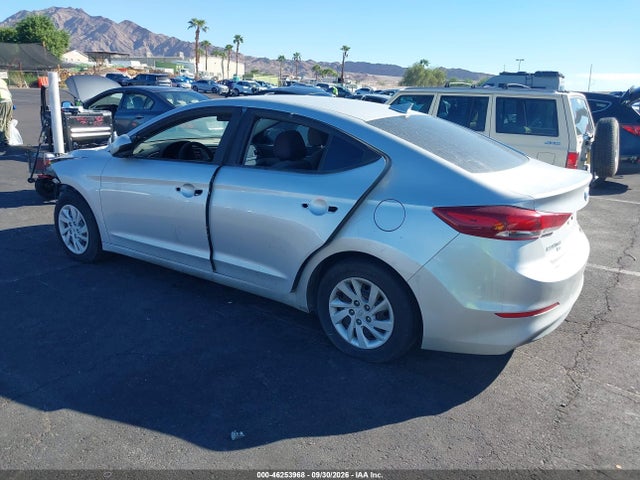 Hyundai ELANTRA SE 2017 5NPD74LF8HH201261 Image 3