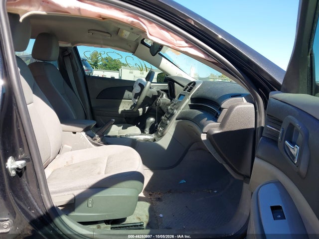 46253997 :رقم المزاد ، 1G11B5SL1EF163966 vin ، 2014 Chevrolet Malibu 1ls مزاد بيع