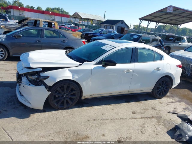 2022 Mazda Mazda3 2.5 Turbo მანქანა იყიდება აუქციონზე, vin: 3MZBPBAY1NM306680, აუქციონის ნომერი: 46254039