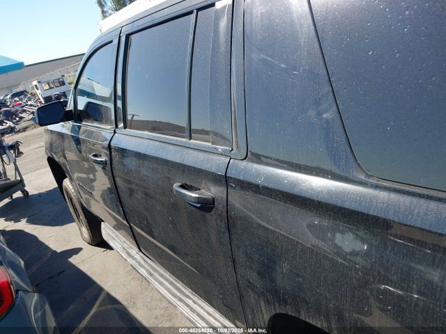 2015 Chevrolet Suburban 1500 Ls მანქანა იყიდება აუქციონზე, vin: 1GNSCHKCXFR281726, აუქციონის ნომერი: 46254090