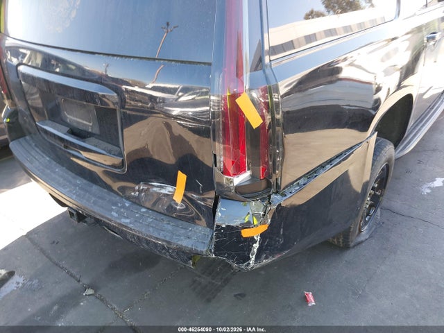 2015 Chevrolet Suburban 1500 Ls მანქანა იყიდება აუქციონზე, vin: 1GNSCHKCXFR281726, აუქციონის ნომერი: 46254090