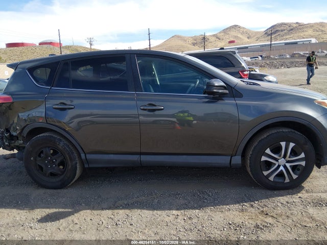 Продаж на аукціоні авто 2018 Toyota Rav4 Le, vin: 2T3BFREV1JW766252, номер лоту: 46254151