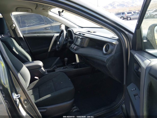 Продаж на аукціоні авто 2018 Toyota Rav4 Le, vin: 2T3BFREV1JW766252, номер лоту: 46254151